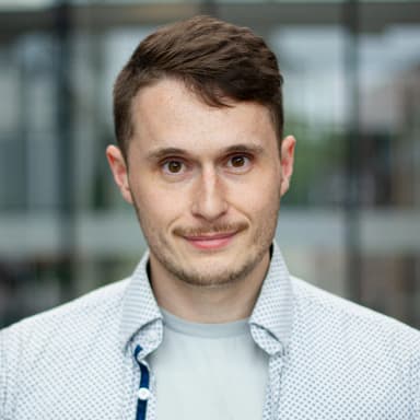 David Anderson Six, Founder of Red Oxford Online